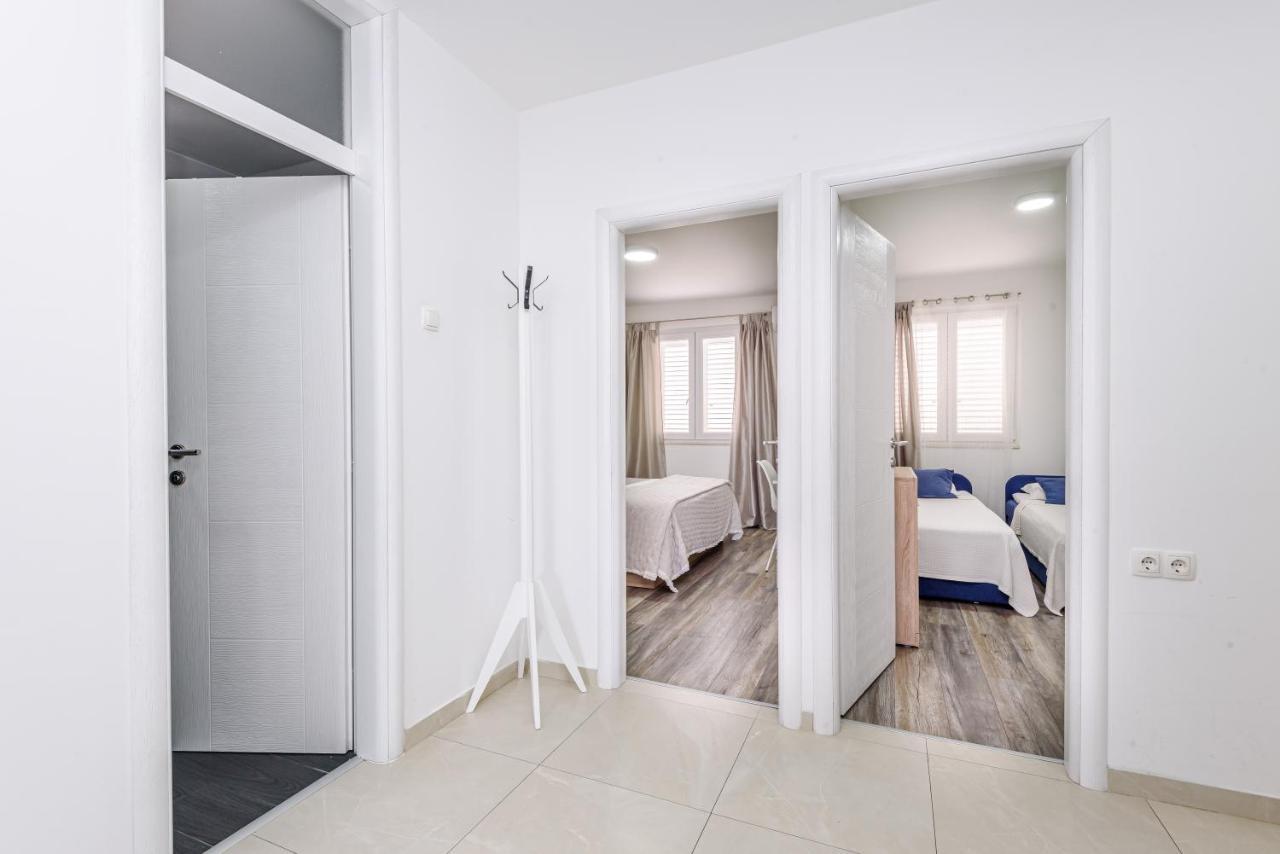 Apartment Tina Ploce  Exterior foto
